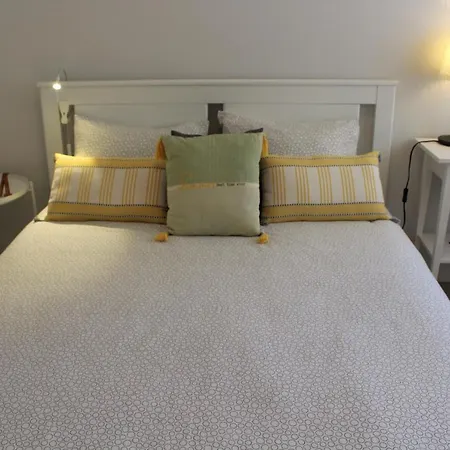 Paz Na Areia Quarteira